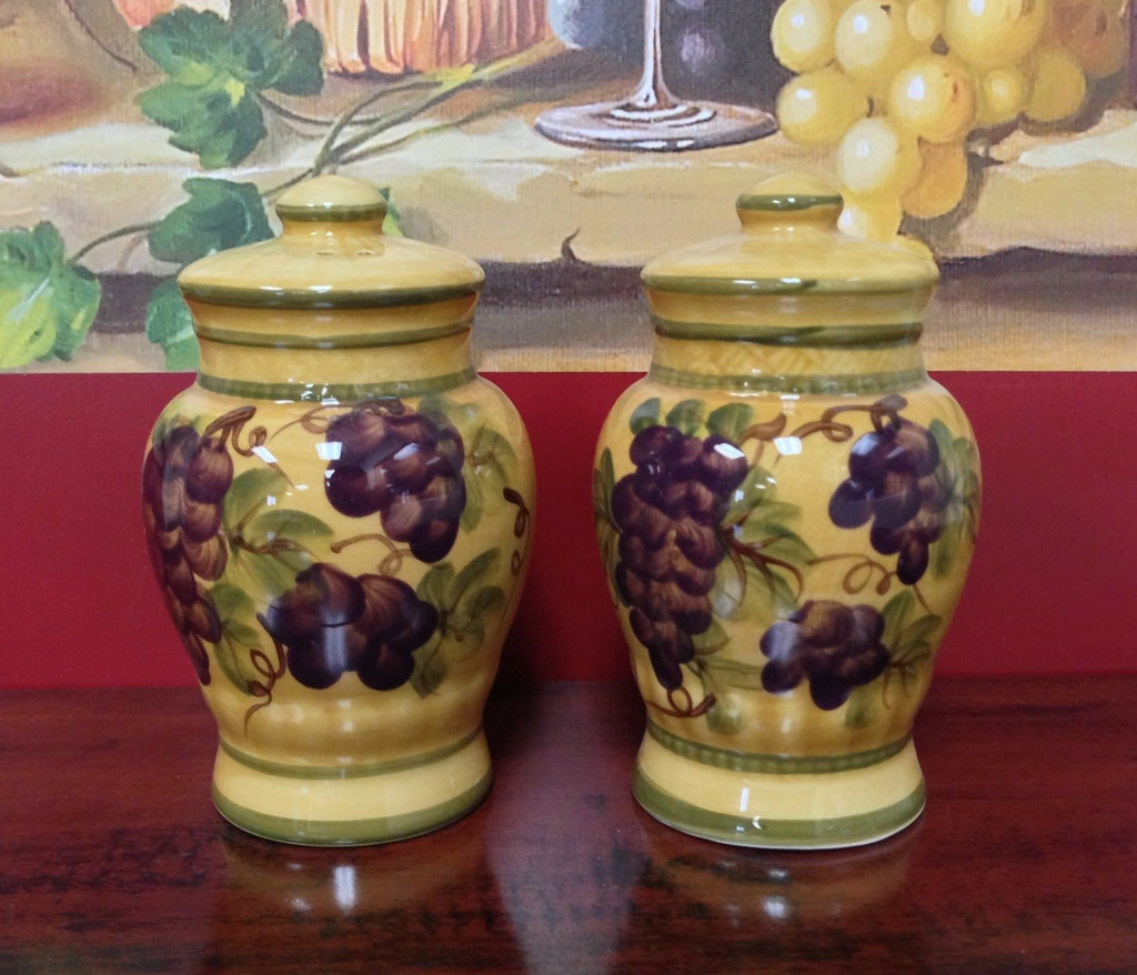 ACK Salt and Pepper Shaker, Kitchen Décor with Napkin holder